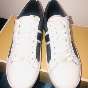 Michael Kors Monae Lace Up Shoes